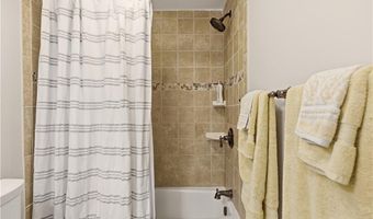 40 Web Ave 11, North Kingstown, RI 02852