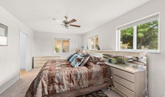 2024 SUMMIT VALLEY Q Rd, Addy, WA 99101