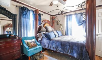 55 Suzy Ann St, Alamogordo, NM 88310