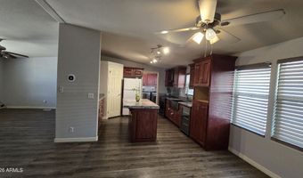 2200 N Delaware Dr 32, Apache Junction, AZ 85120