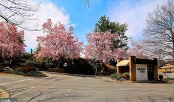 4956 SENTINEL Dr 9-402, Bethesda, MD 20816