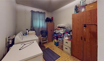 1009 James Ave, Albert Lea, MN 56007
