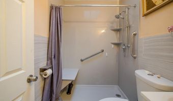 3020 GREEN St, Claymont, DE 19703