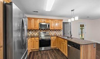 36 Baker Dr, Bella Vista, AR 72715