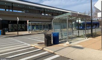 1804 N CLIFF St, Alexandria, VA 22301