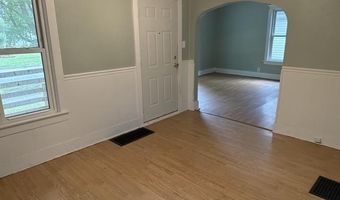 812 E 9th St, Auburn, IN 46706
