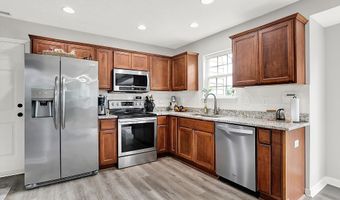 5595 Auburndale Dr, Bargersville, IN 46106