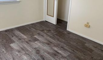 48 Burr St, Barnegat, NJ 08005