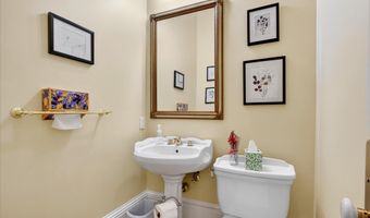 1611 Glenn Swetman St, Biloxi, MS 39530