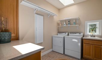 1694 Old Siskiyou Hwy, Ashland, OR 97520