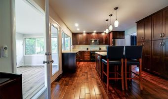 1012 Stuyvesant Ln, Ballwin, MO 63011