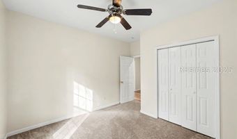 20 Sea Gull Dr, Beaufort, SC 29907