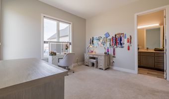 44 Sugar Bars Dr, Cody, WY 82414