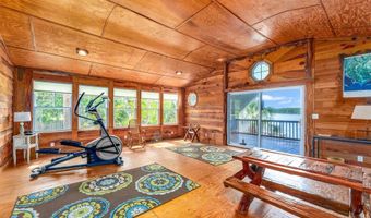 162 Pogy Rd, Apalachicola, FL 32320