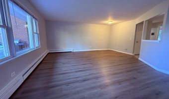 1119 E ALGONQUIN Rd 2, Arlington Heights, IL 60005