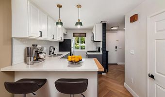 2349 Altisma Way B, Carlsbad, CA 92009