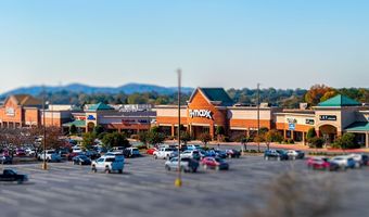 321 Cavalier Ln SE, Acworth, GA 30102