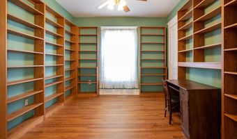 1138 M St, Bedford, IN 47421