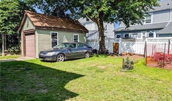 58 Richard St, Cranston, RI 02910
