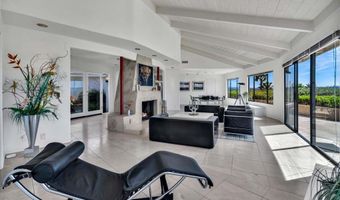 4594 Vista De La Patria, Del Mar, CA 92014