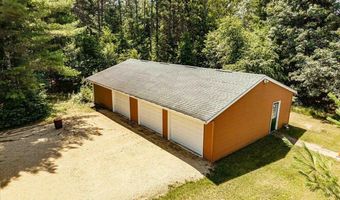 2479 9th Dr, Adams, WI 53910