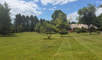 77 A Christian Hill Rd, Amherst, NH 03031