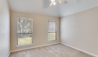 207 Highland Dr, Aledo, TX 76008
