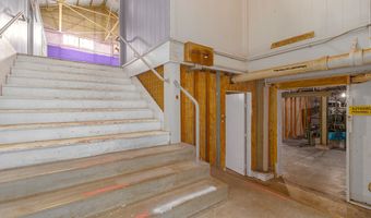 138 KAMEHAMEHA Ave, Hilo, HI 96720