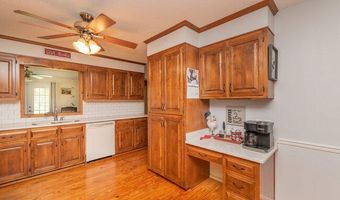 33 Laurel St, Barnwell, SC 29812