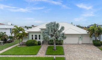 811 BIRDIE Way, Apollo Beach, FL 33572