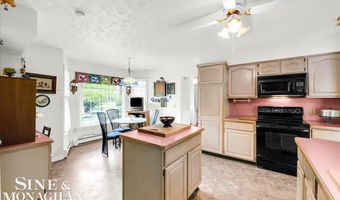 9017 Stone Rd, Algonac, MI 48001