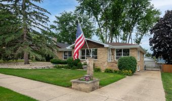 874 Hillandale Dr, Antioch, IL 60002