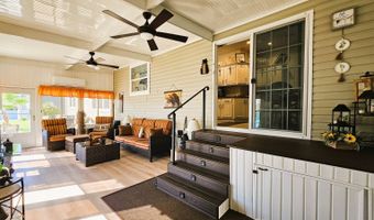 12116 SW County Rd 769 105, Lake Suzy, FL 34269