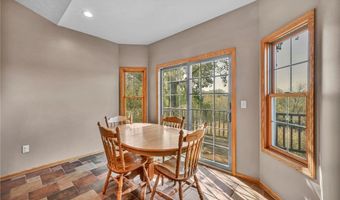 596 Vaughn Trl, Akron, OH 44319