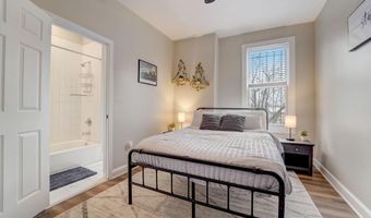 1628 CALVERT N, Baltimore, MD 21202