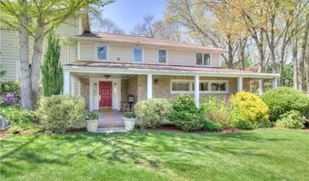23 Pine Top Rd, Barrington, RI 02806