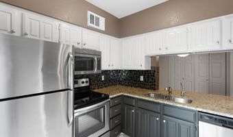 4130 Proton Dr 6D, Addison, TX 75001