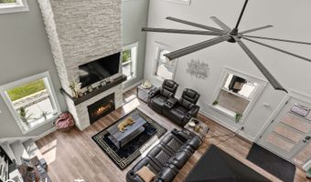 32100 Post Hill Rd, Adel, IA 50003