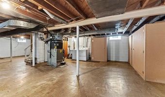15629 Oceana Ave, Allen Park, MI 48101