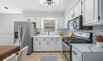 12549 S Tripp Ave, Alsip, IL 60803