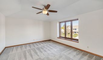 403 Southcreek Dr N, Indianapolis, IN 46217