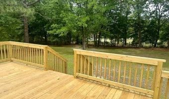 611 E L Ives Dr, Aberdeen, NC 28315