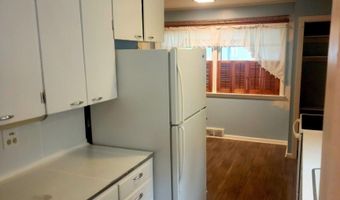 917 NW 3rd St, Abilene, KS 67410