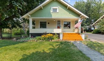 344 S 3RD St, Athena, OR 97813