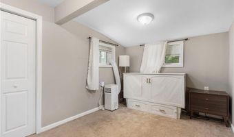 1315 New London Ave, Cranston, RI 02920