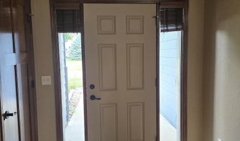 212 S Augusta Ave, Brandon, SD 57005