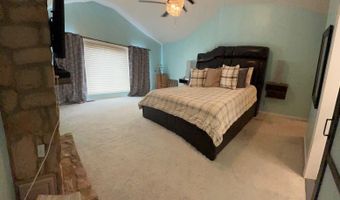 1 LONNIE Ct, Bear, DE 19701