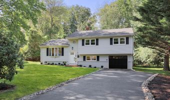 76 Swartzel Dr, Middletown, NJ 07748