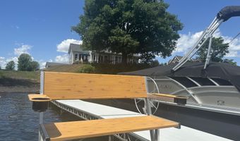 390 Wagner Point Rd, Alburgh, VT 05440