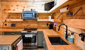 501 Jay St, Bruce, SD 57220